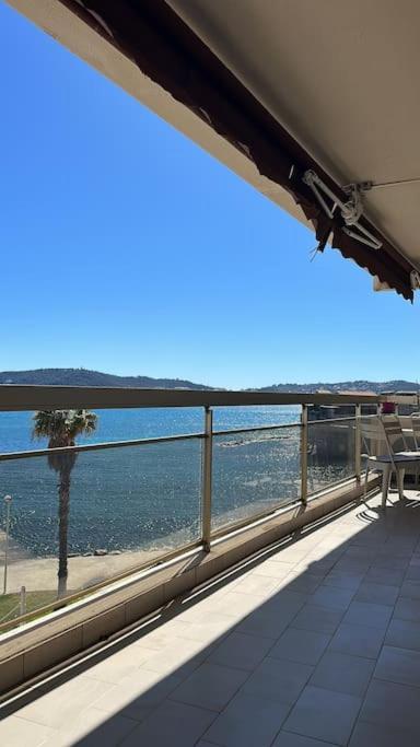 Appartement Panoramique Sur Mer 土伦 外观 照片