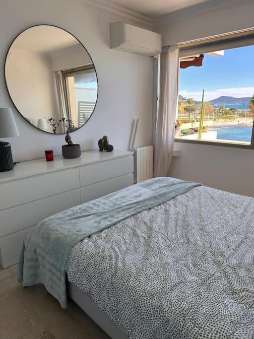 Appartement Panoramique Sur Mer 土伦 外观 照片