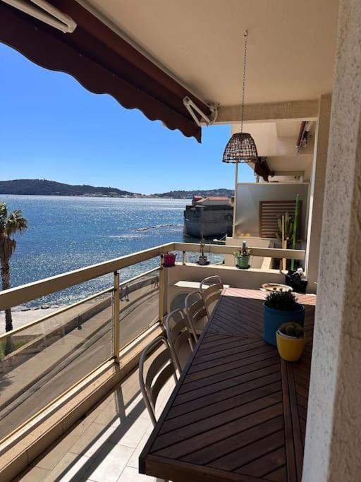 Appartement Panoramique Sur Mer 土伦 外观 照片